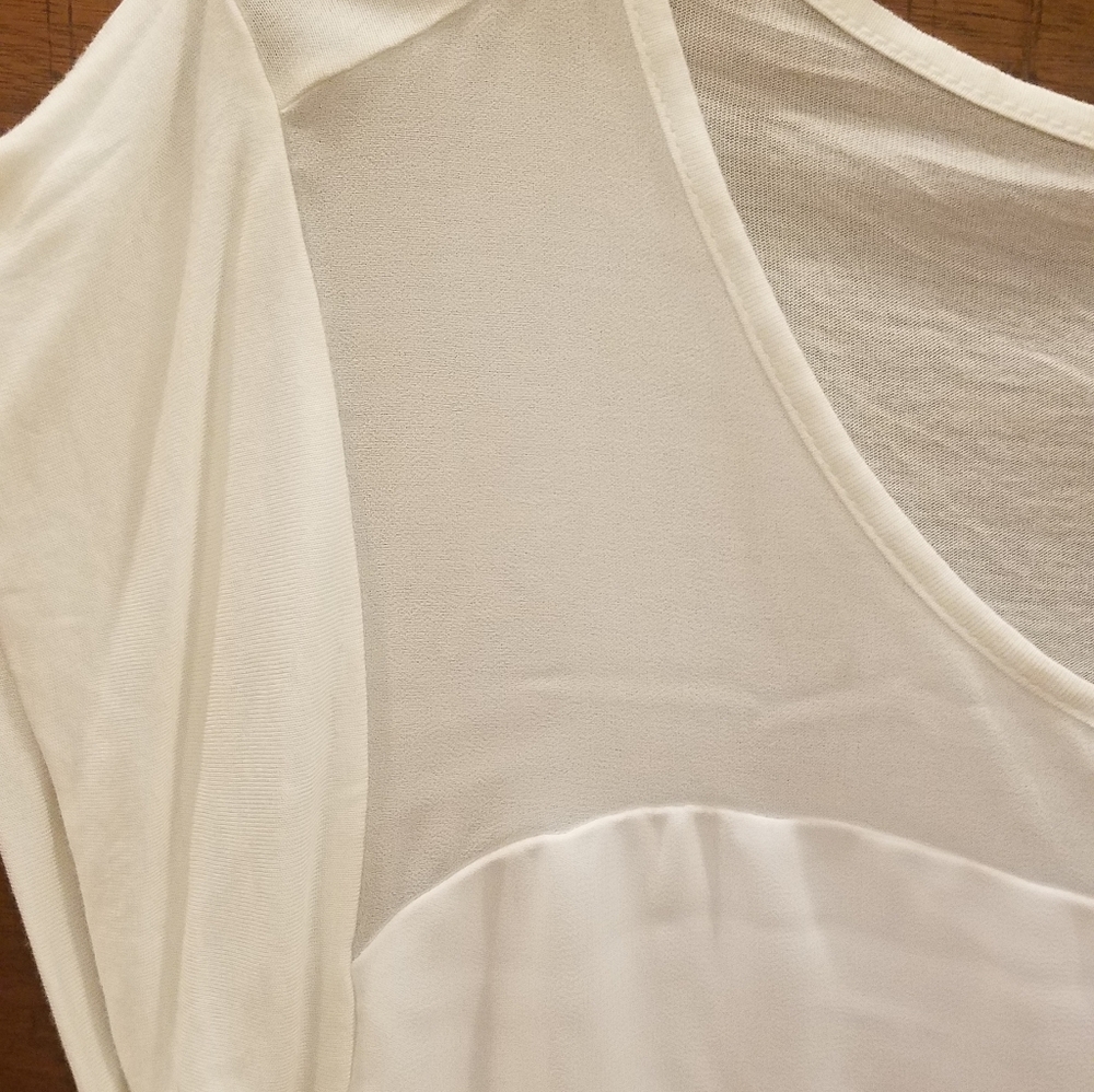 Express Top - Picture 2 of 5